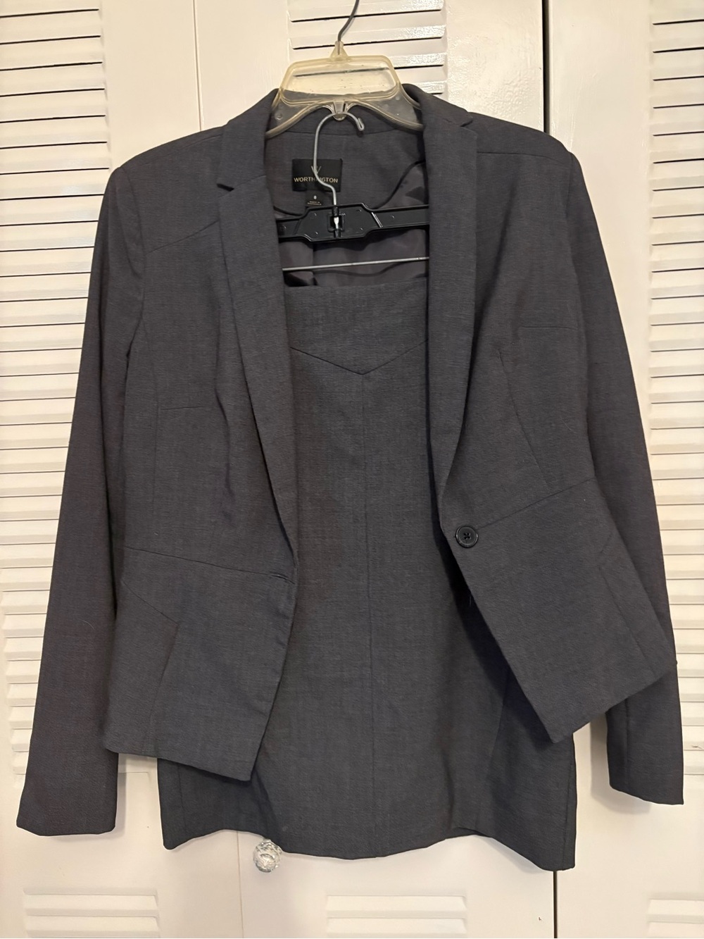 Worthington Charcoal Gray Women's pencil skirt suit